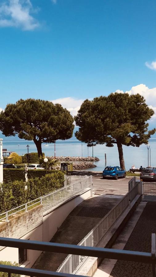 Casa Caterina Lake View Holidays Apartments Peschiera del Garda Buitenkant foto