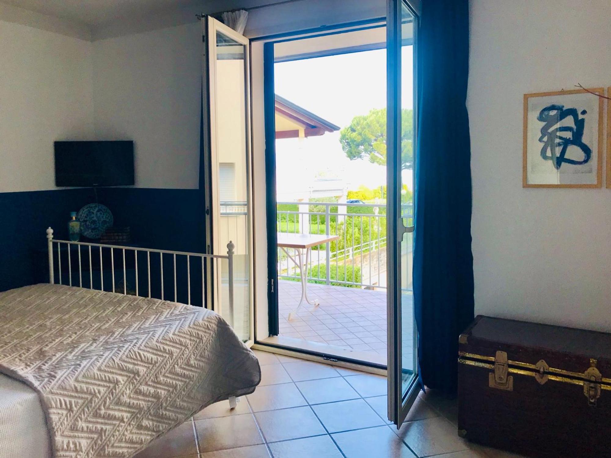 Casa Caterina Lake View Holidays Apartments Peschiera del Garda Kamer foto